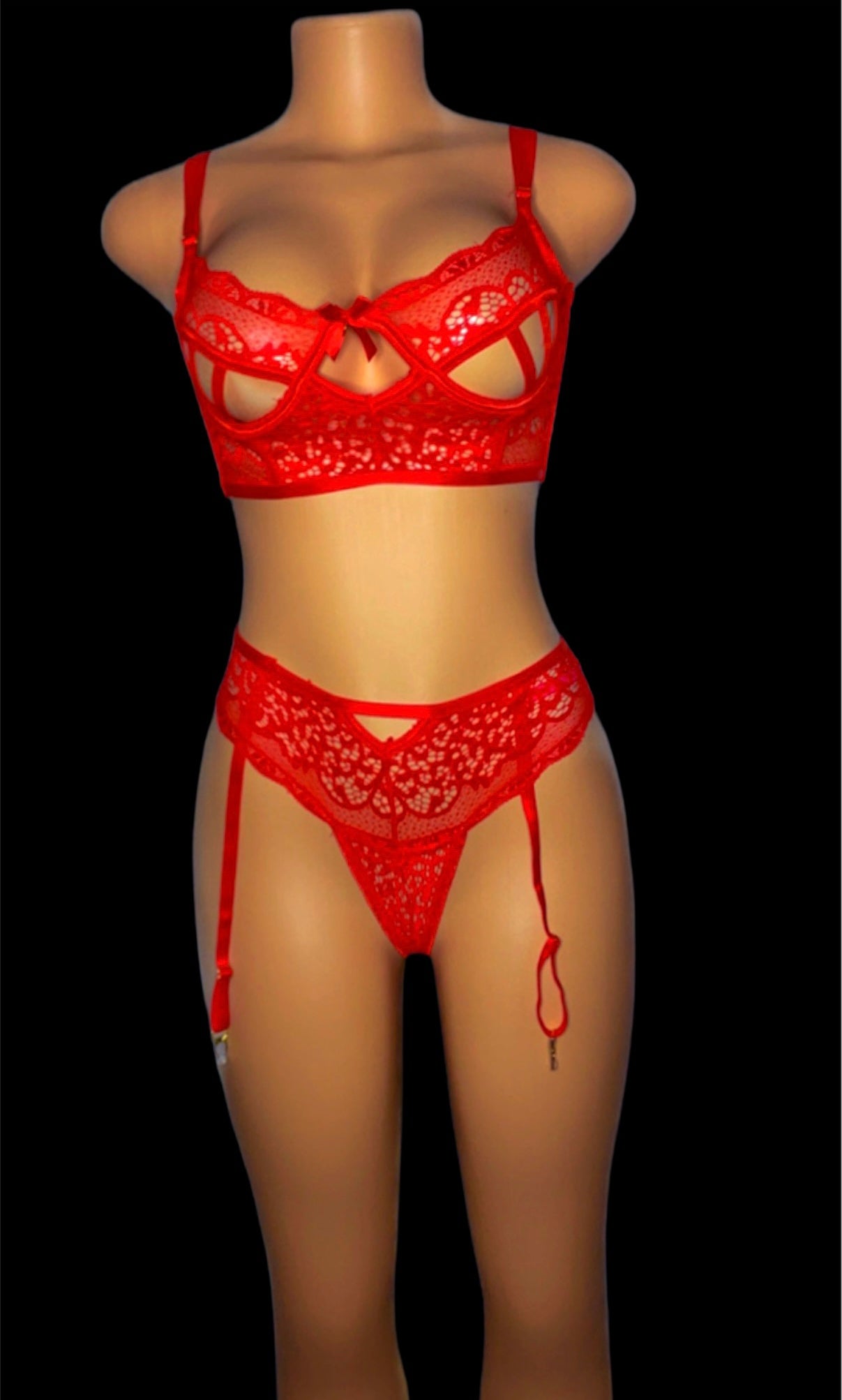 Lace & Bondage